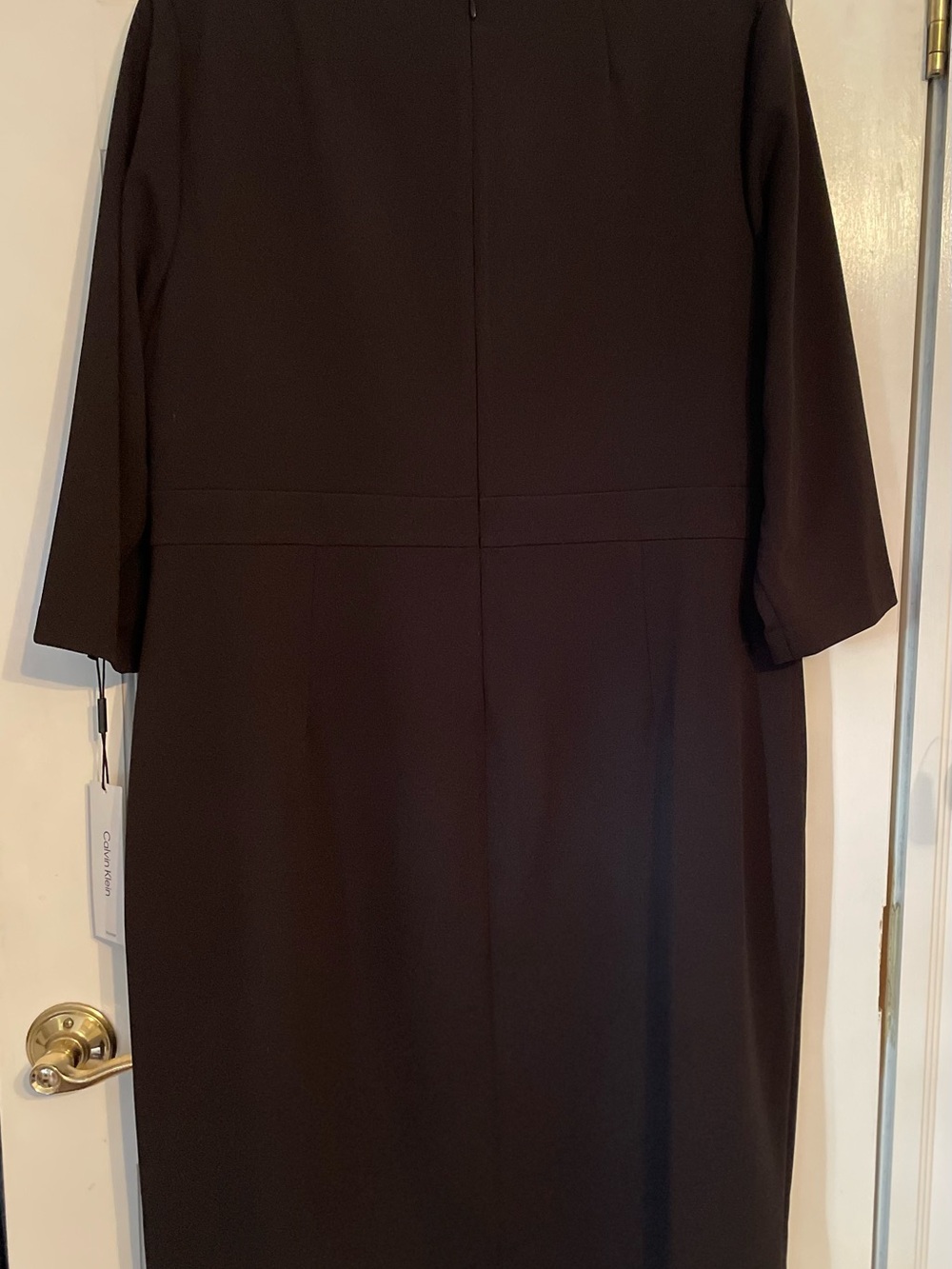 Calvin Klein 3/4 Sleeve Black Sheath Dress with Front Side Bow Plus Size 18W - Picture 3 of 5